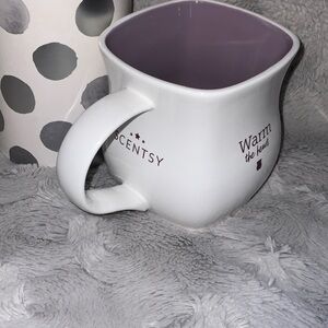 Scentsy White and Lavender Mug